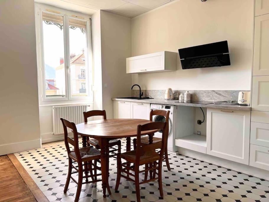 Appartement Entierement Renove Proche Gare Grenoble Exterior foto